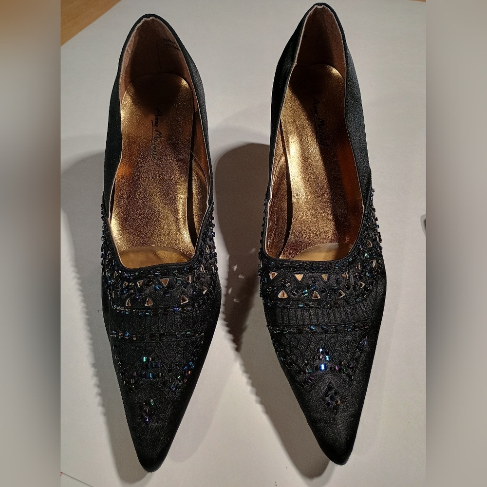 Anne Michelle Black and Gold Glitter Heels